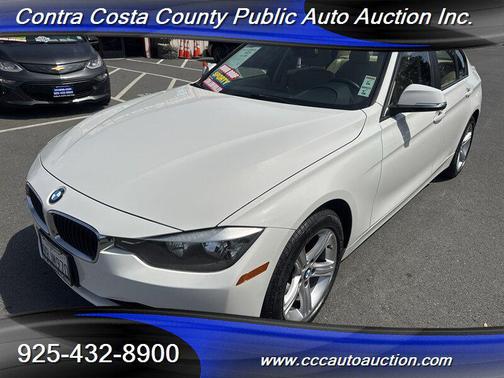 Alpine White 2012 BMW 328 328i