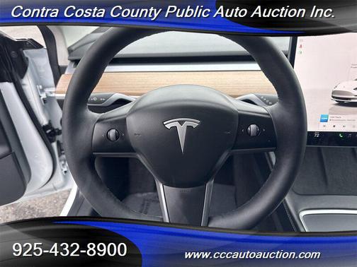 2023 Tesla Model 3 Standard Range