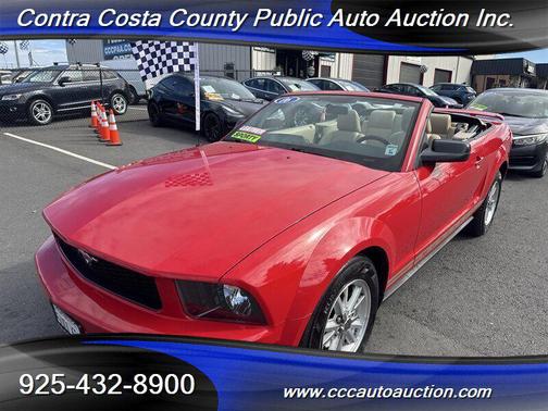 2006 Ford Mustang Deluxe