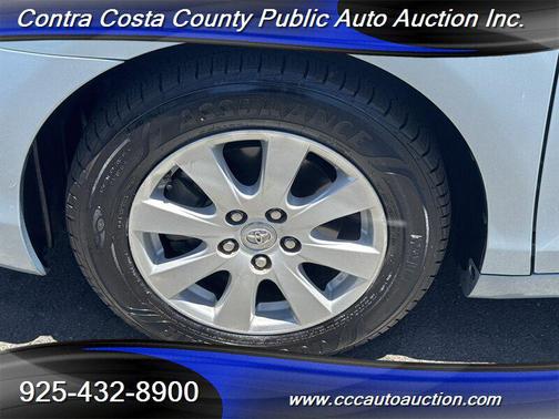 Blue Ribbon Metallic 2009 Toyota Camry Hybrid SE