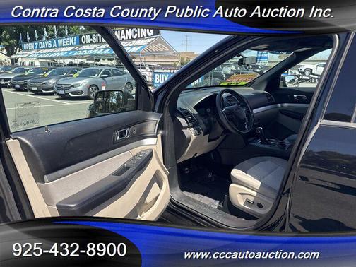 Shadow Black 2018 Ford Explorer Base