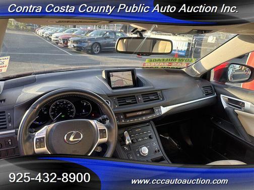 2011 Lexus CT 200h Premium