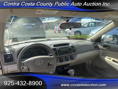 2003 Toyota Camry LE