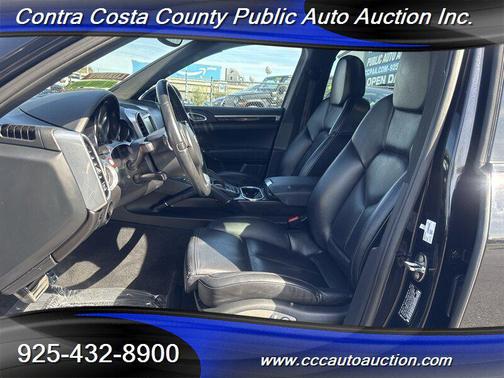 2012 Porsche Cayenne Cayenne S Hybrid