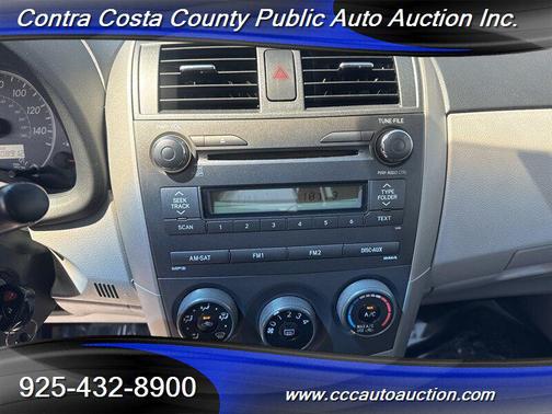 2011 Toyota Corolla LE