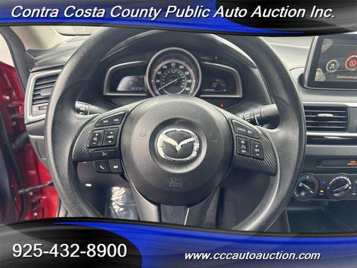 2016 Mazda Mazda3 i Sport