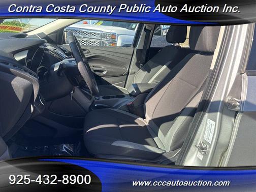 2016 Ford Escape S