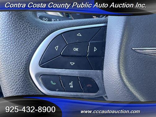 2017 Chrysler Pacifica Hybrid Touring Plus