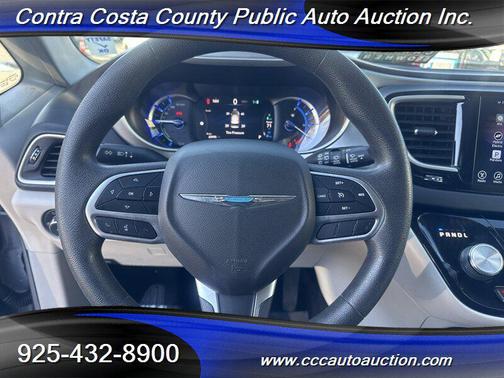 2017 Chrysler Pacifica Hybrid Touring Plus