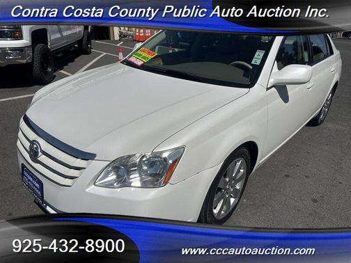 2005 Toyota Avalon XLS