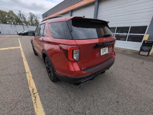 2024 Ford Explorer ST