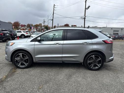 2024 Ford Edge ST