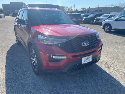 2021 Ford Explorer ST
