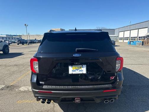 AGATE BLACK METALLIC 2024 Ford Explorer ST