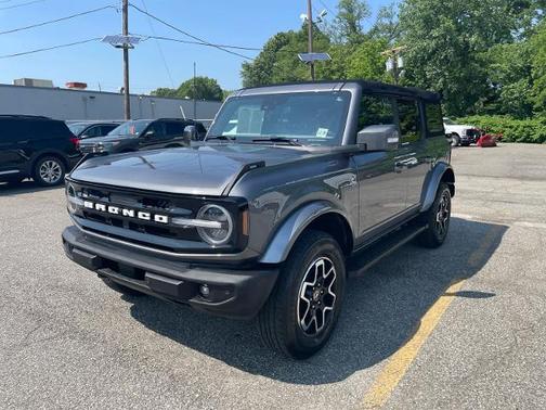2021 Ford Bronco OUTER BANKS