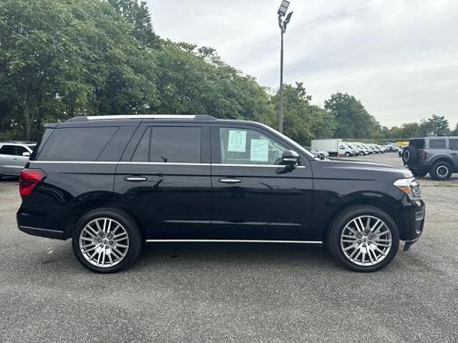 2023 Ford Expedition LIMITED