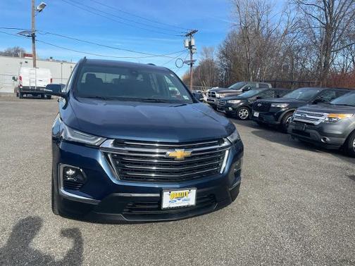 2022 Chevrolet Traverse LT CLOTH