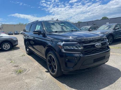2023 Ford Expedition LIMITED