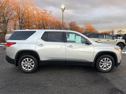 2020 Chevrolet Traverse LS W/1LS