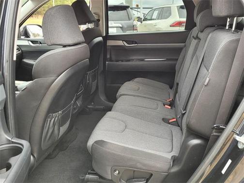 2023 Hyundai PALISADE SE