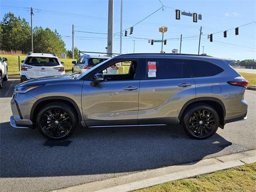 2026 Toyota Highlander XSE