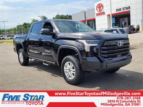 2025 Toyota Tundra SR5