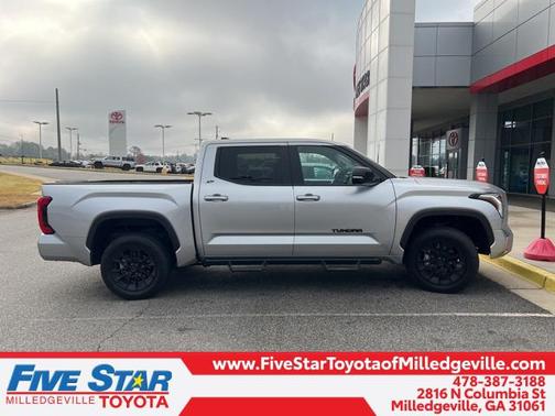 2024 Toyota Tundra SR5