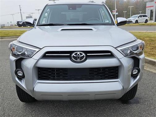 2024 Toyota 4Runner TRD Off Road