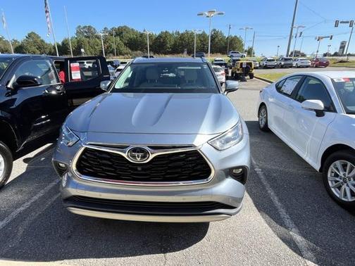 2021 Toyota Highlander Platinum