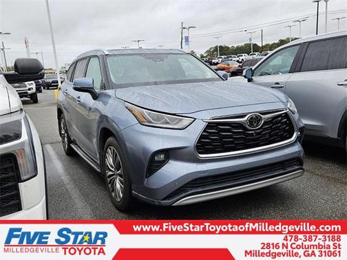 2021 Toyota Highlander Platinum