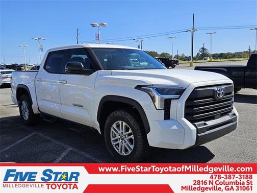 2024 Toyota Tundra SR5