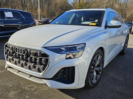 2024 Audi Q8 55 Prestige