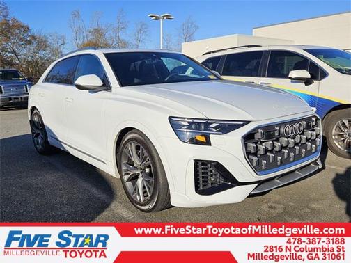 2024 Audi Q8 55 Prestige