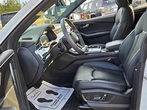 2024 Audi Q8 55 Prestige