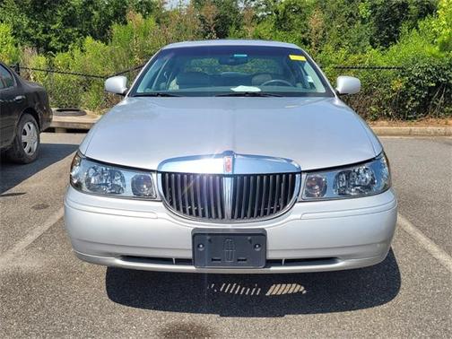 1998 Lincoln Town Car Signature