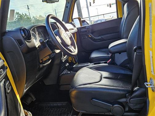 2015 Jeep Wrangler Unlimited Altitude