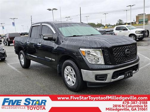 2019 Nissan Titan SV