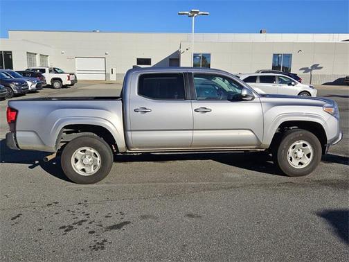 2019 Toyota Tacoma SR