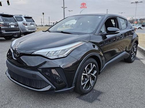 2022 Toyota C-HR XLE