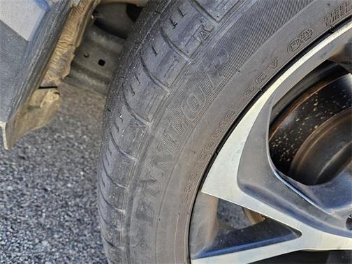 2022 Toyota C-HR XLE