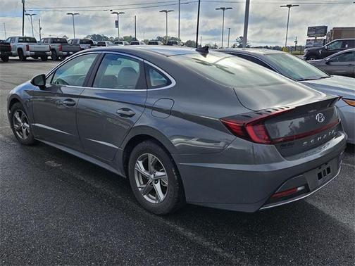 2022 Hyundai SONATA SE