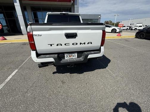 2025 Toyota Tacoma TRD Sport