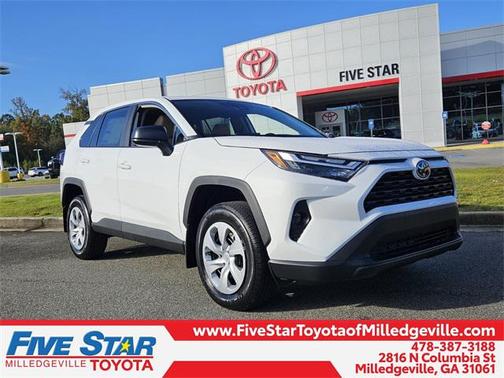 2025 Toyota RAV4 LE