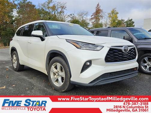 2021 Toyota Highlander LE