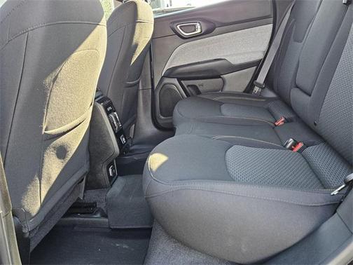 2022 Jeep Compass Sport