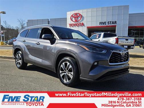 2021 Toyota Highlander XLE