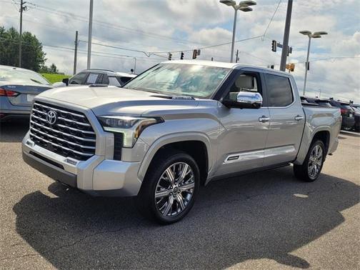 2024 Toyota Tundra Hybrid Capstone