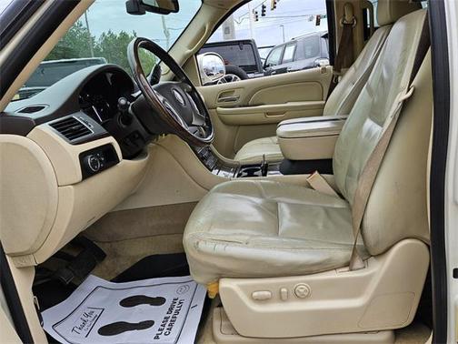 2007 Cadillac Escalade Base