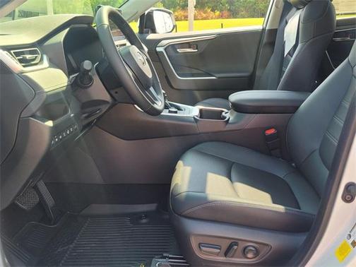 2025 Toyota RAV4 Hybrid Limited