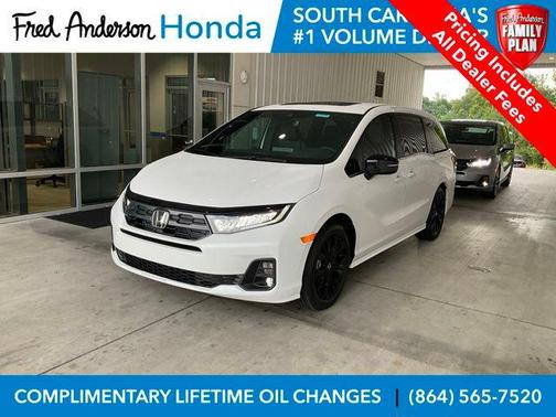 Platinum White Pearl 2026 Honda Odyssey Sport-L